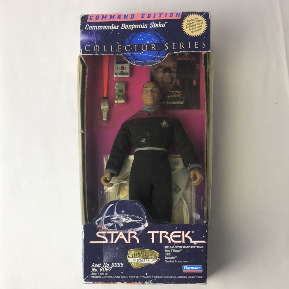 Star trek command edition Commander Benjamin Sisko doll collector series